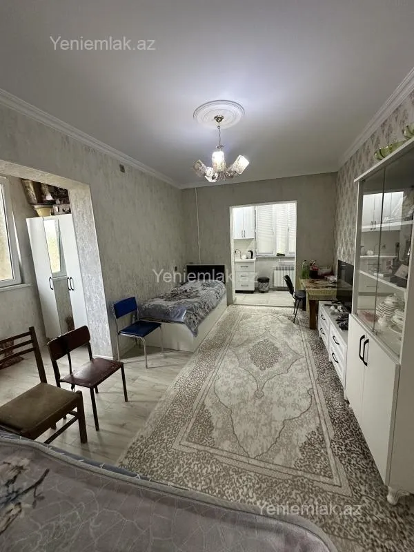 Satılır 2 otaqlı köhnə tikili 50 m²