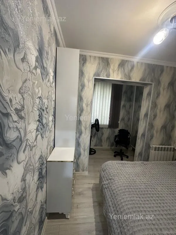 Satılır 2 otaqlı köhnə tikili 50 m²