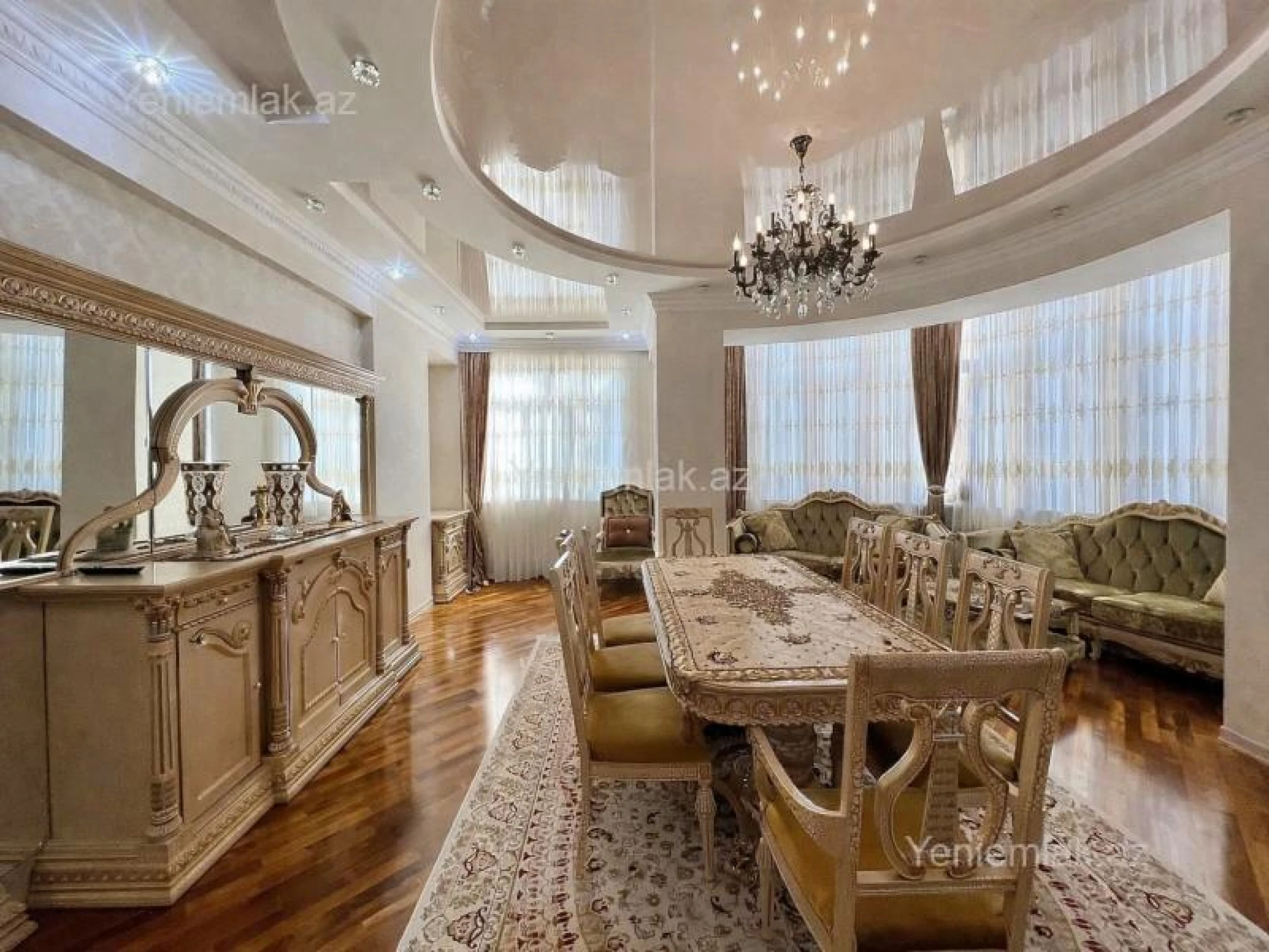 Satılır 4 otaqlı yeni tikili 220 m²