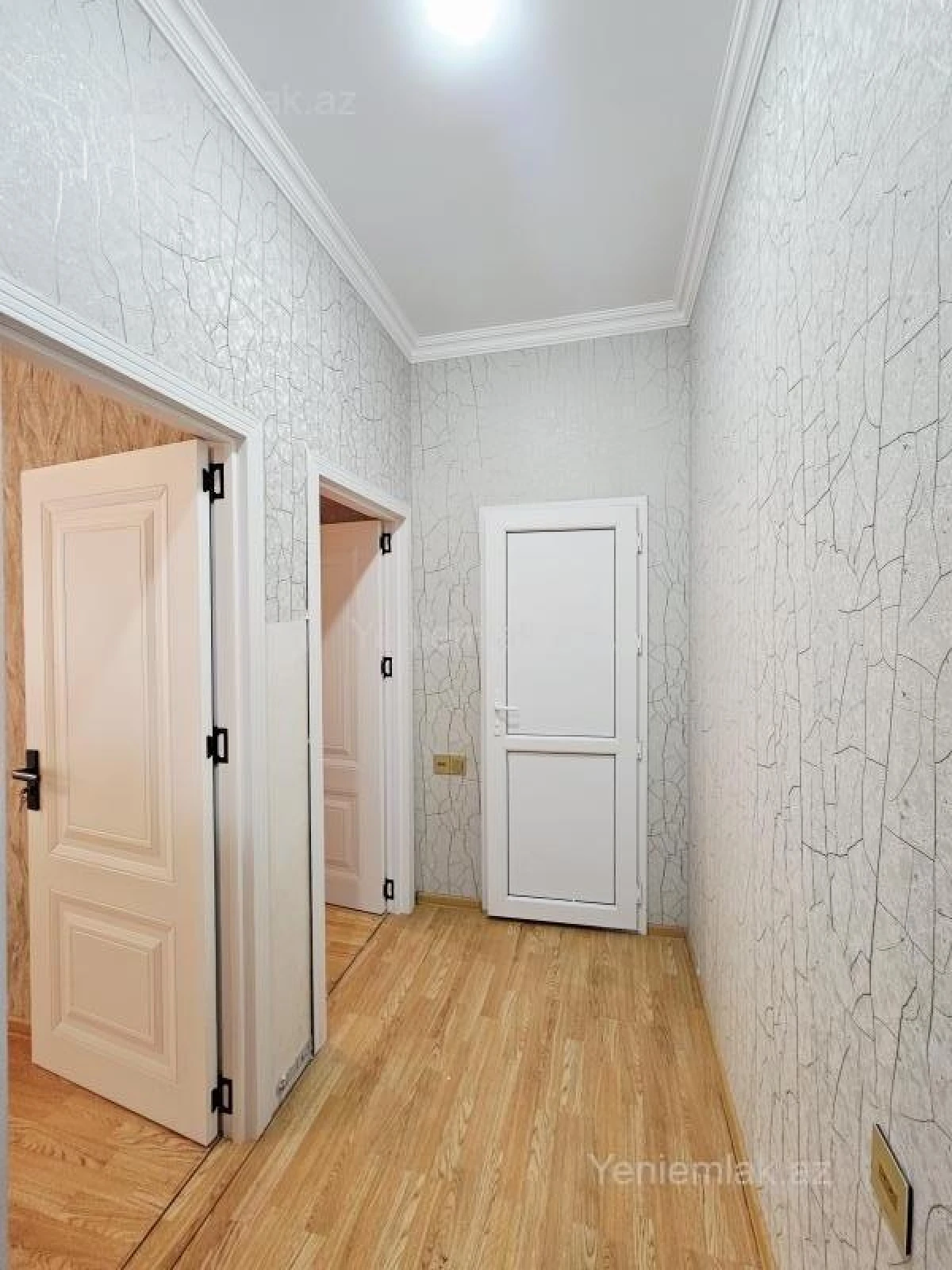 Satılır 2 otaqlı yeni tikili 50 m²