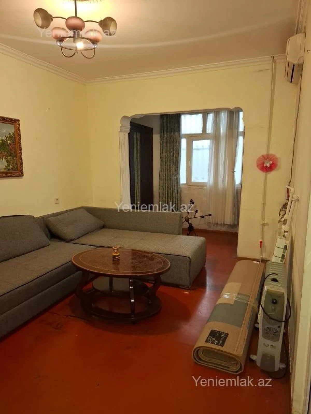 Satılır 2 otaqlı köhnə tikili 60 m²