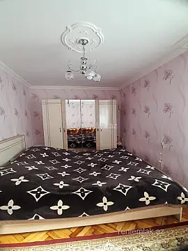 Satılır 2 otaqlı köhnə tikili 48 m²