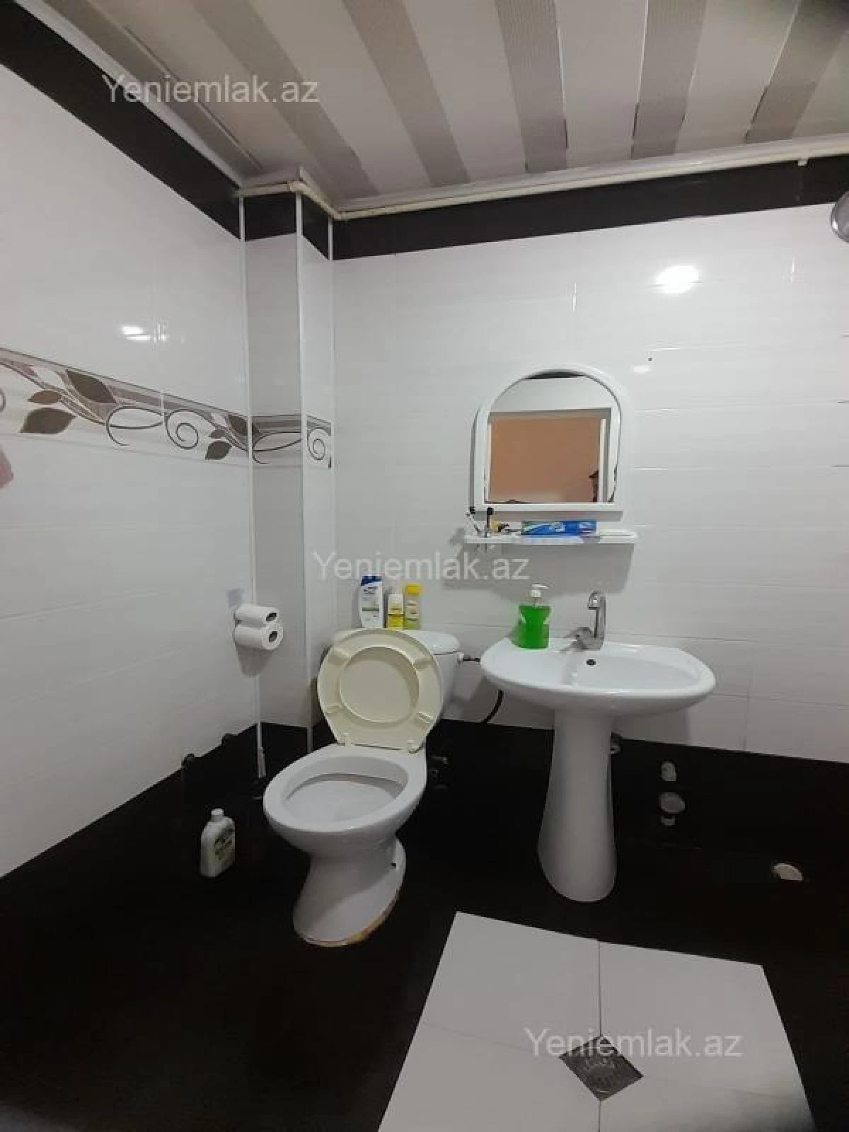 Satılır 2 otaqlı köhnə tikili 48 m²