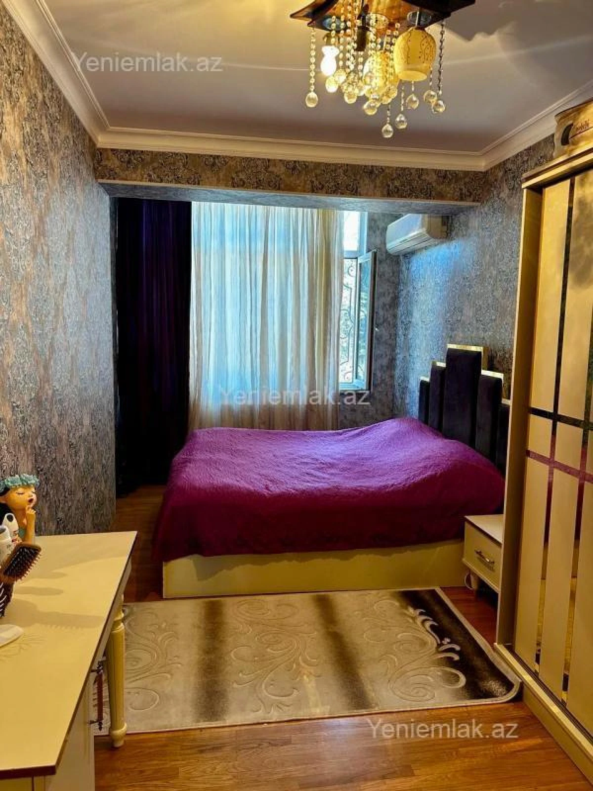 Satılır 3 otaqlı köhnə tikili 95 m²