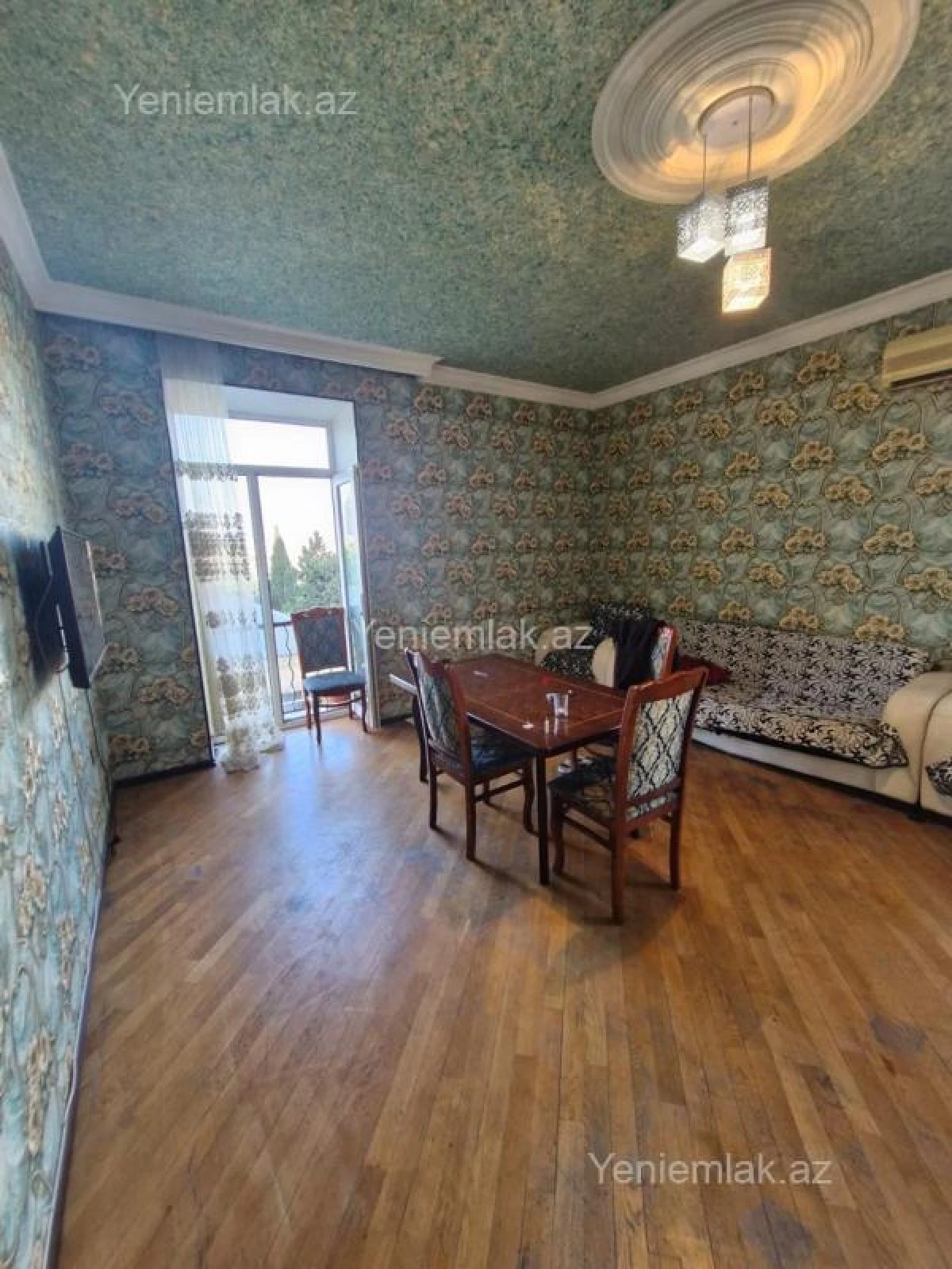 Satılır 3 otaqlı köhnə tikili 74 m²