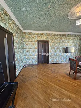 Satılır 3 otaqlı köhnə tikili 74 m²