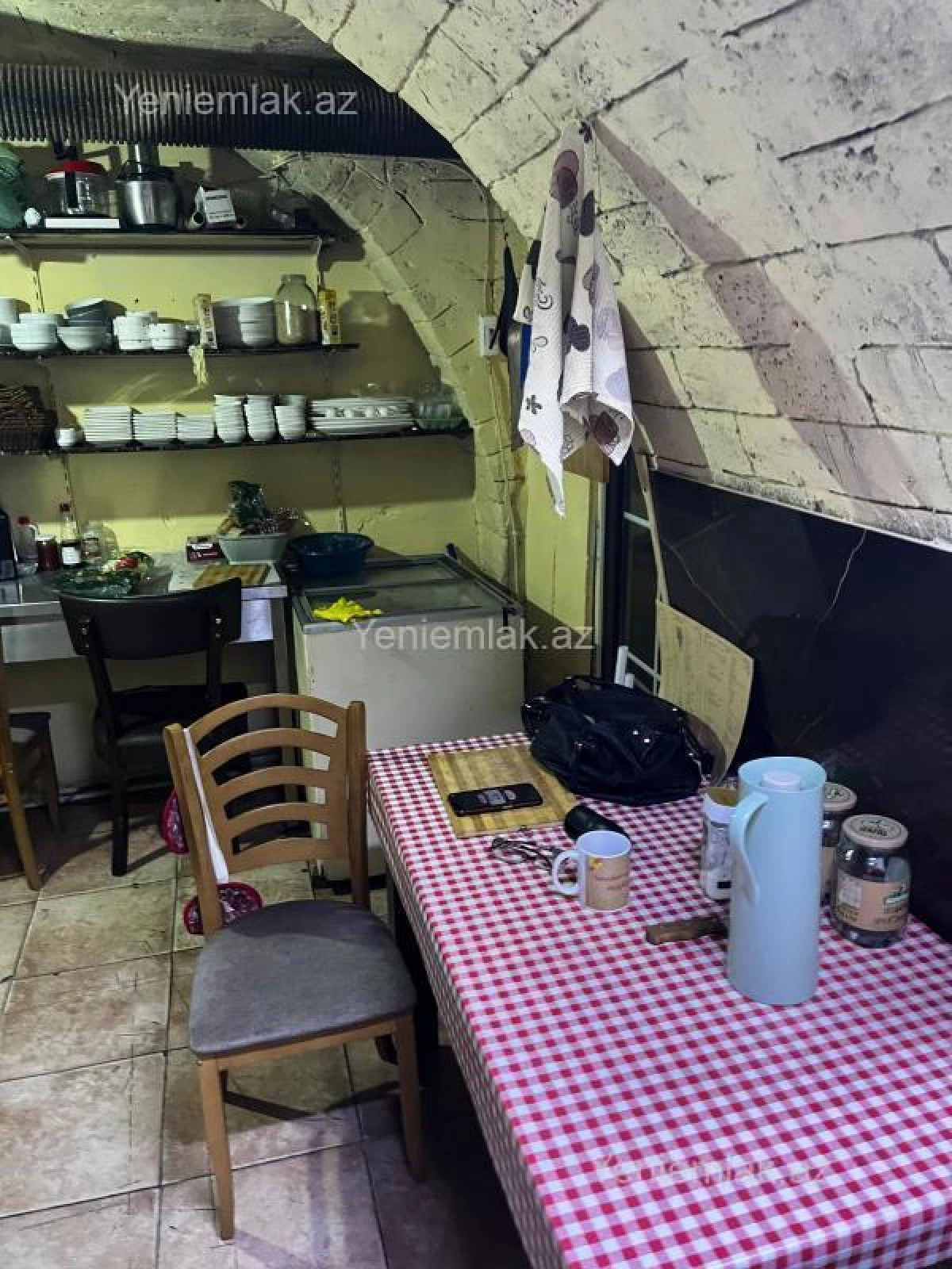 Satılır 1 otaqlı obyekt 90 m²