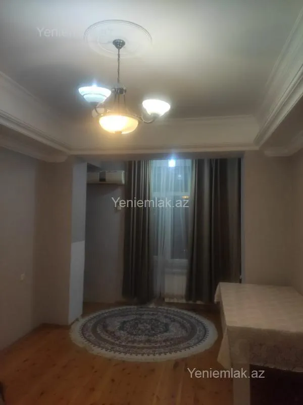 Satılır 3 otaqlı yeni tikili 88 m²