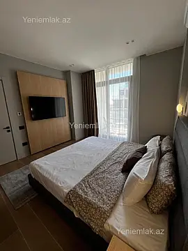 Satılır 2 otaqlı yeni tikili 76 m²