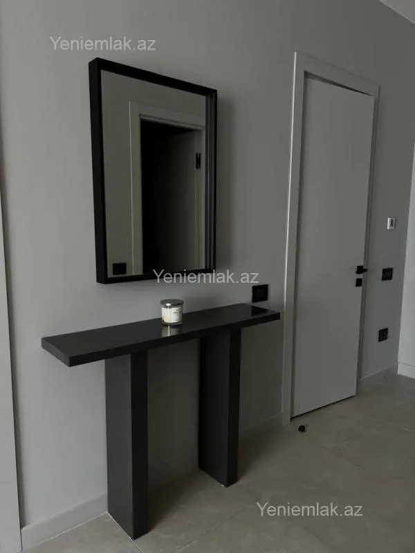 Satılır 2 otaqlı yeni tikili 76 m²