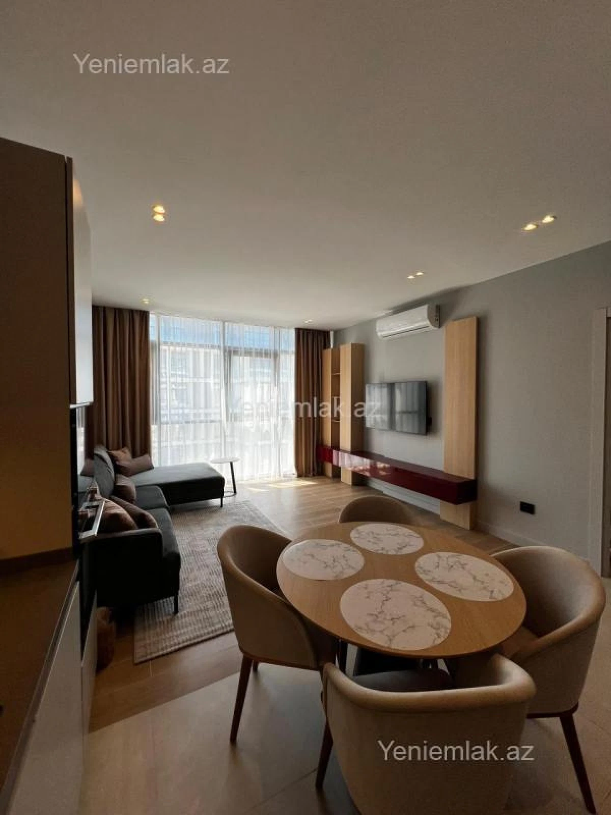 Satılır 2 otaqlı yeni tikili 76 m²