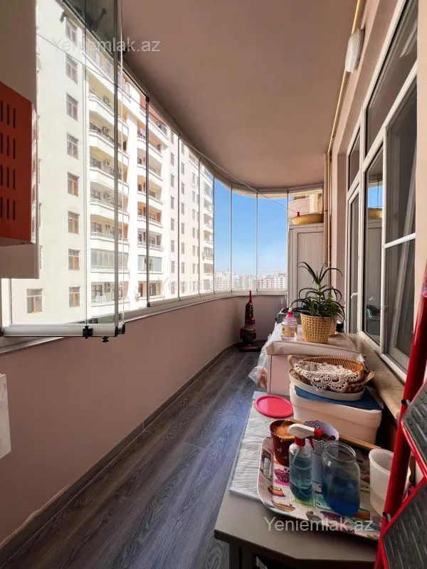 Satılır 3 otaqlı yeni tikili 165 m²