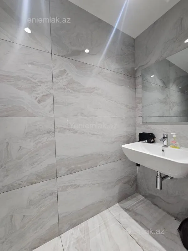 Satılır 1 otaqlı obyekt 45 m²