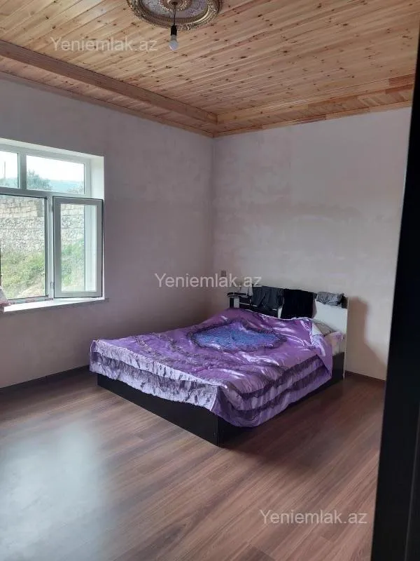 Satılır 3 otaqlı həyət evi 130 m²