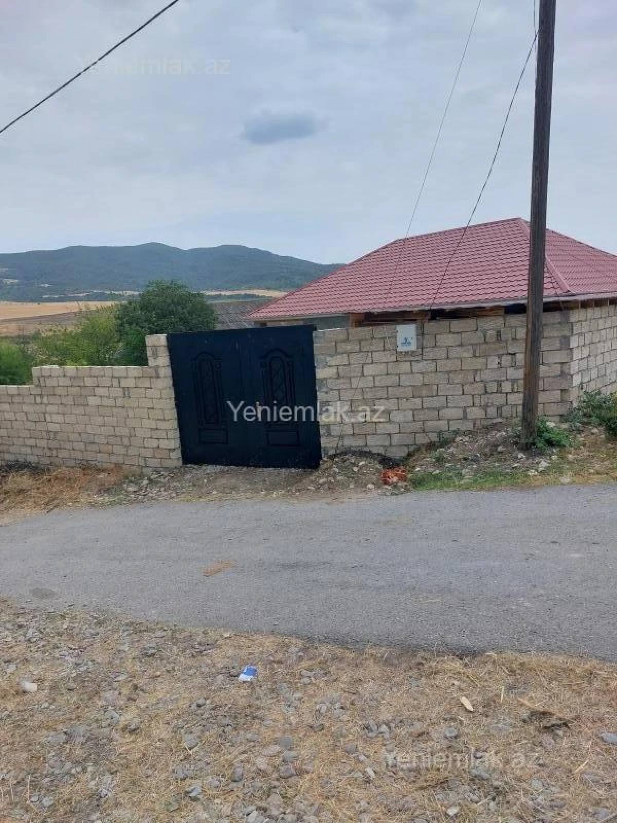 Satılır 3 otaqlı həyət evi 130 m²