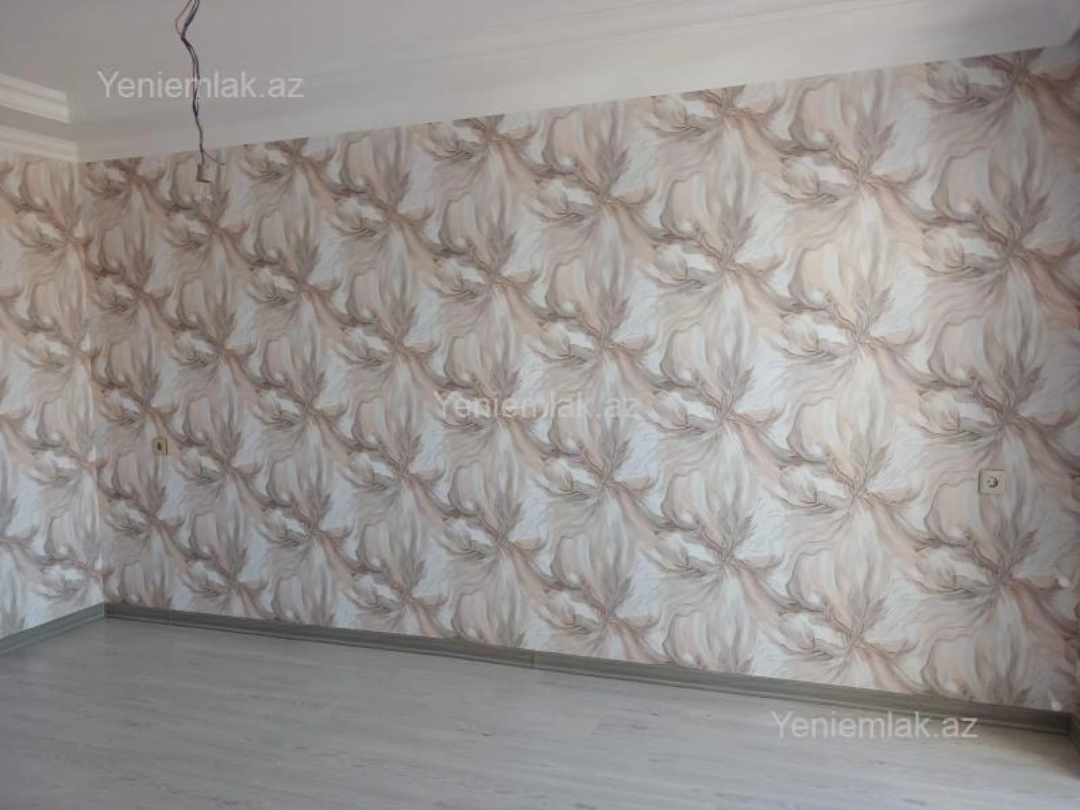 Satılır 5 otaqlı həyət evi 140 m²