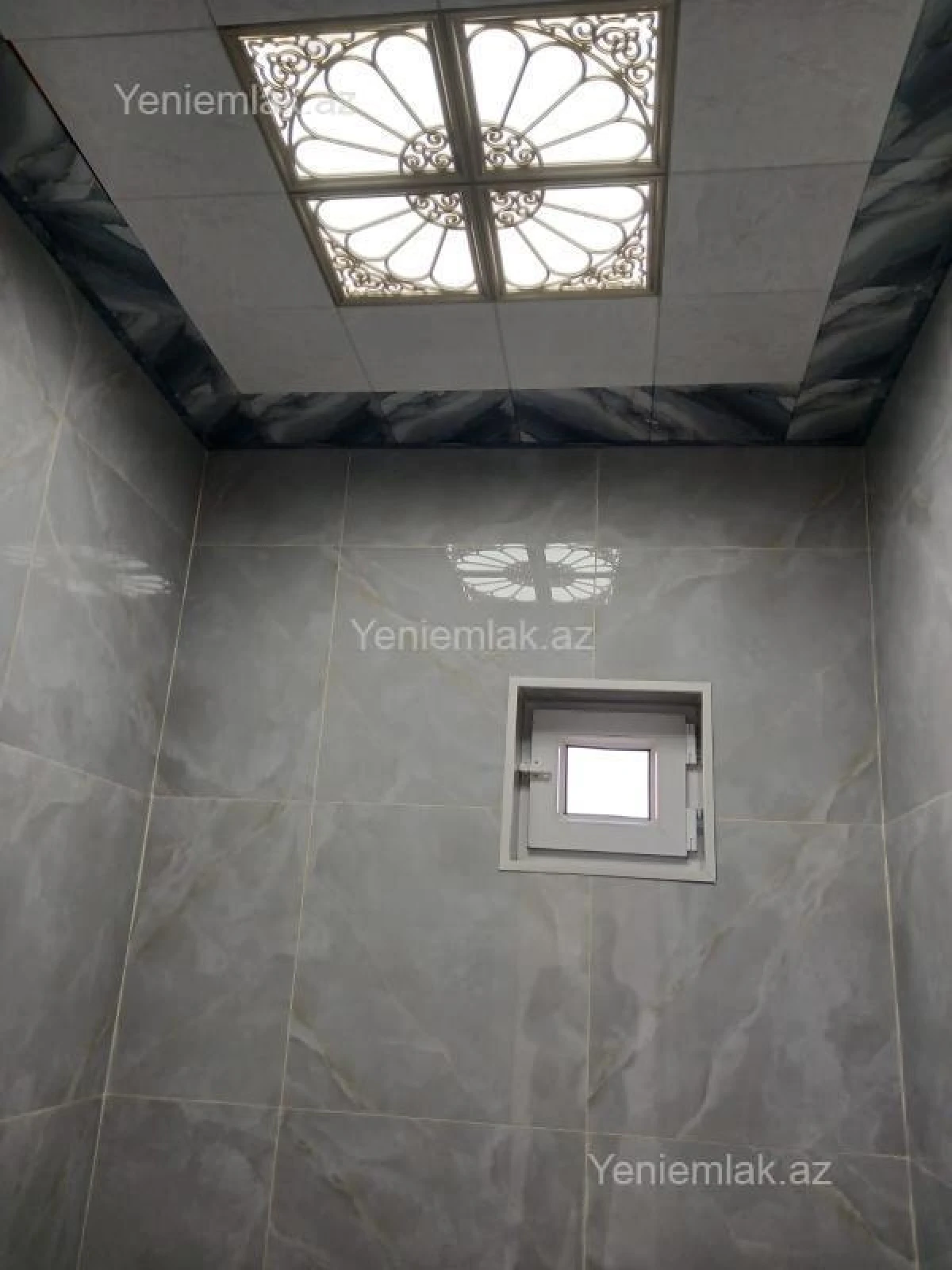 Satılır 5 otaqlı həyət evi 140 m²