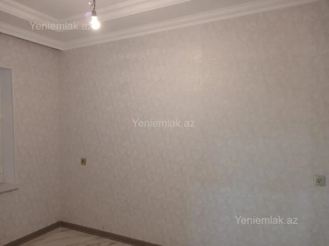 Satılır 5 otaqlı həyət evi 140 m²