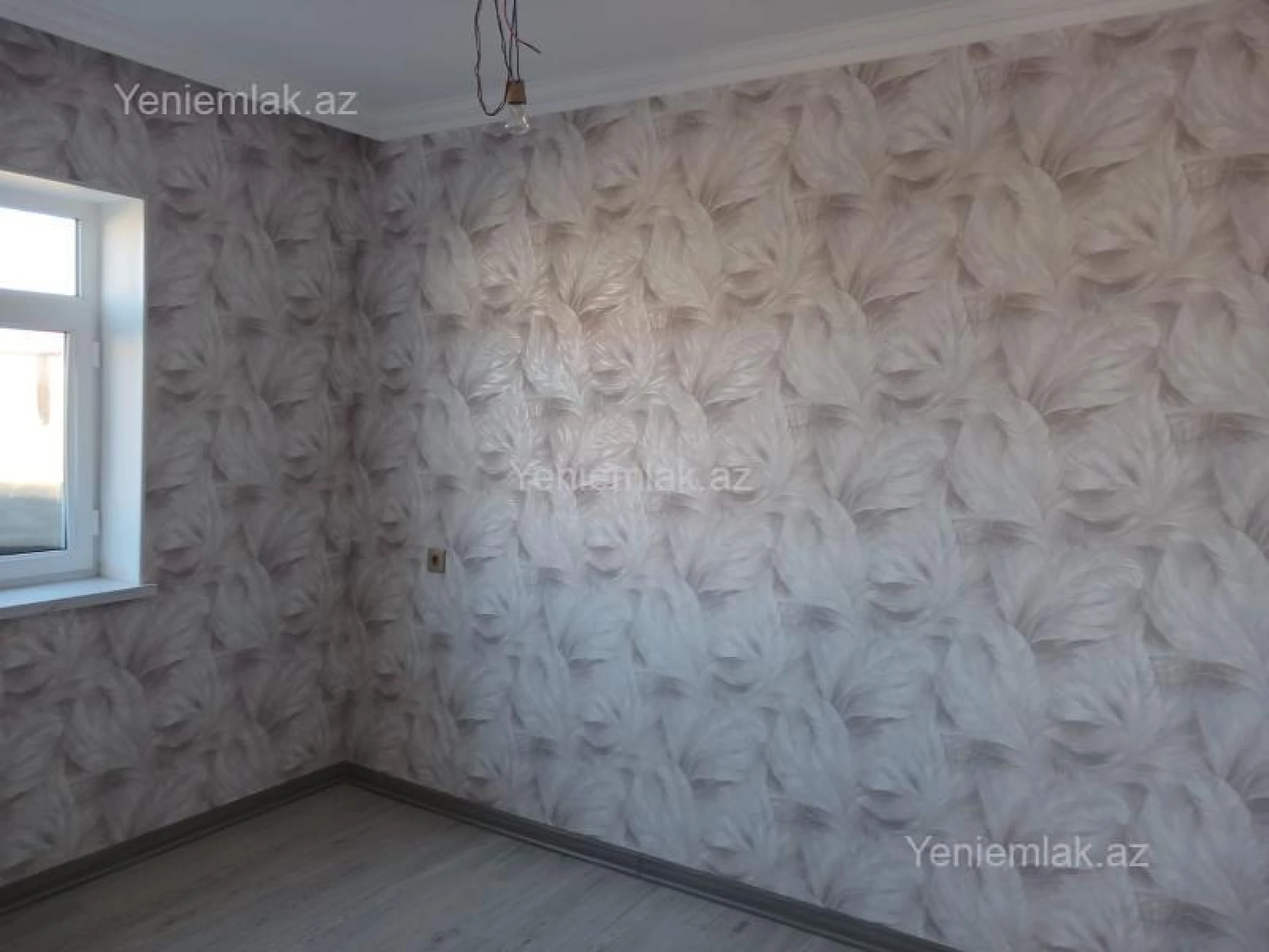 Satılır 5 otaqlı həyət evi 140 m²