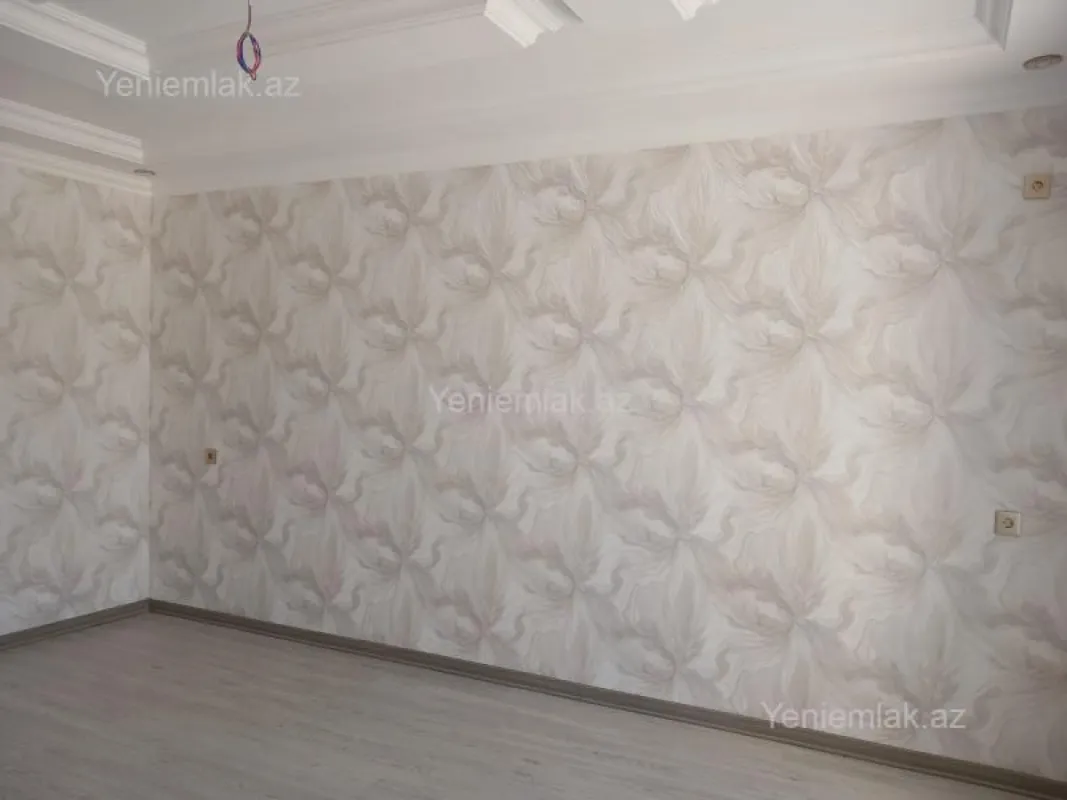 Satılır 5 otaqlı həyət evi 140 m²