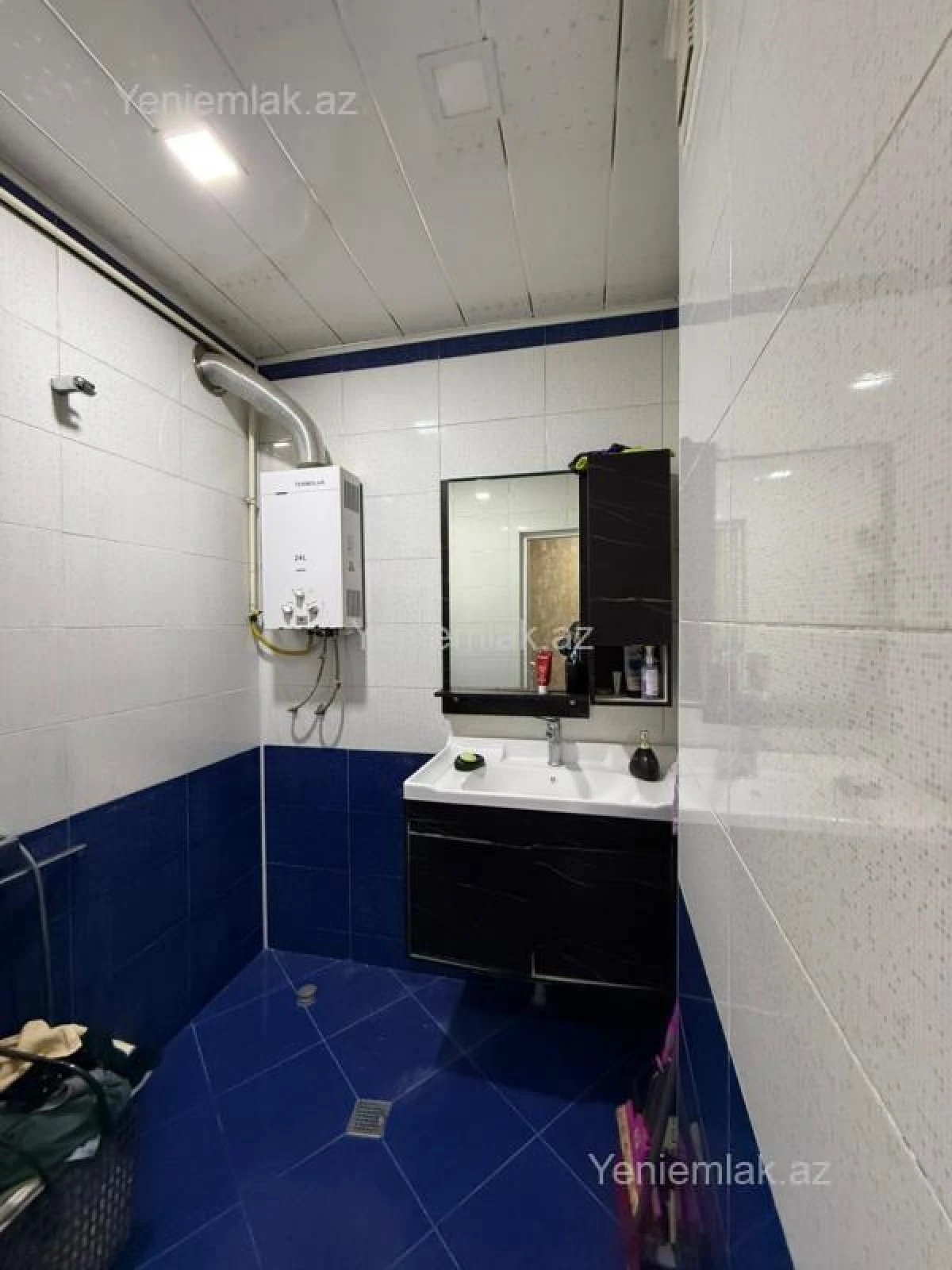 Satılır 3 otaqlı köhnə tikili 60 m²