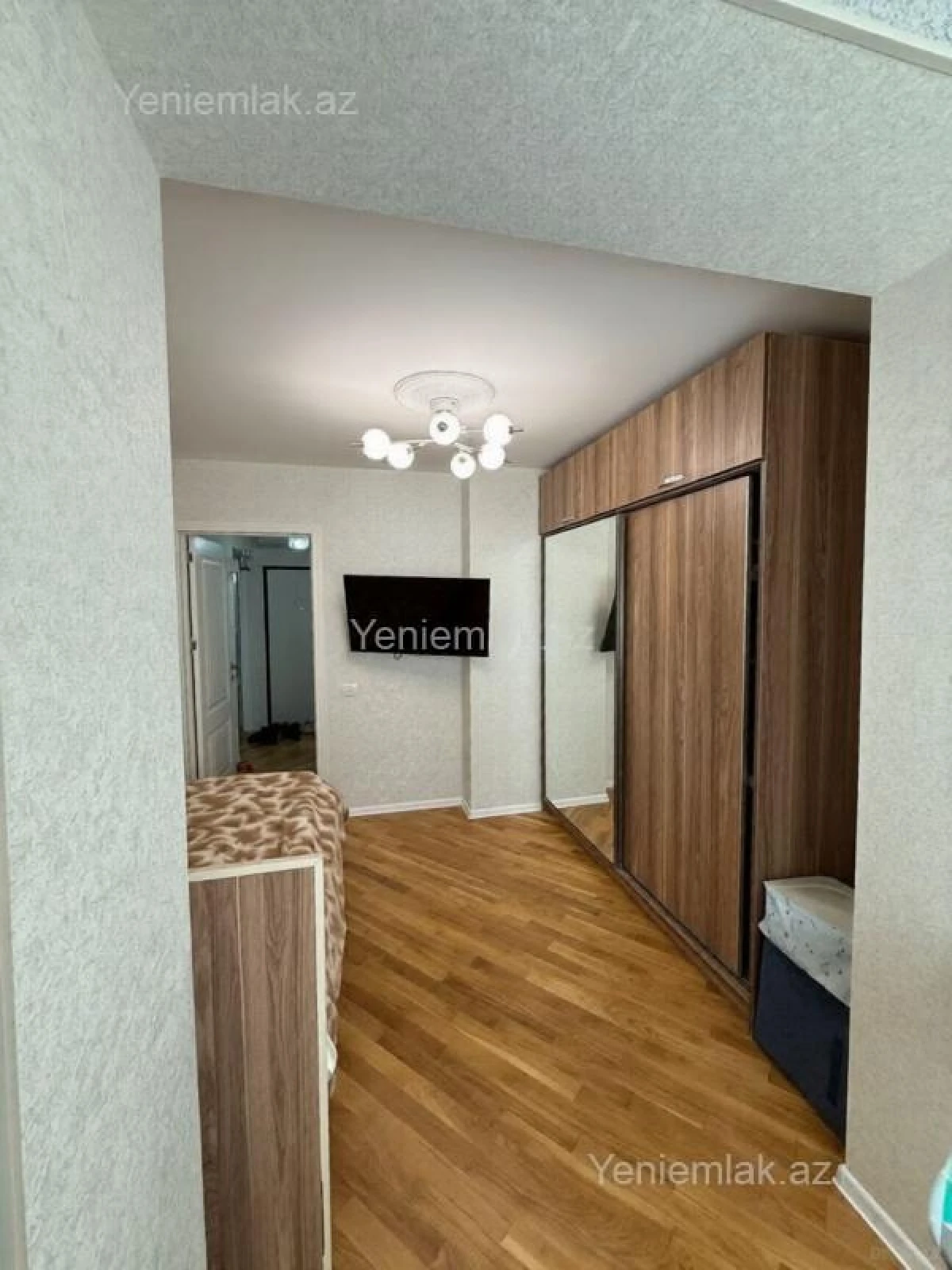 Satılır 3 otaqlı köhnə tikili 67 m²