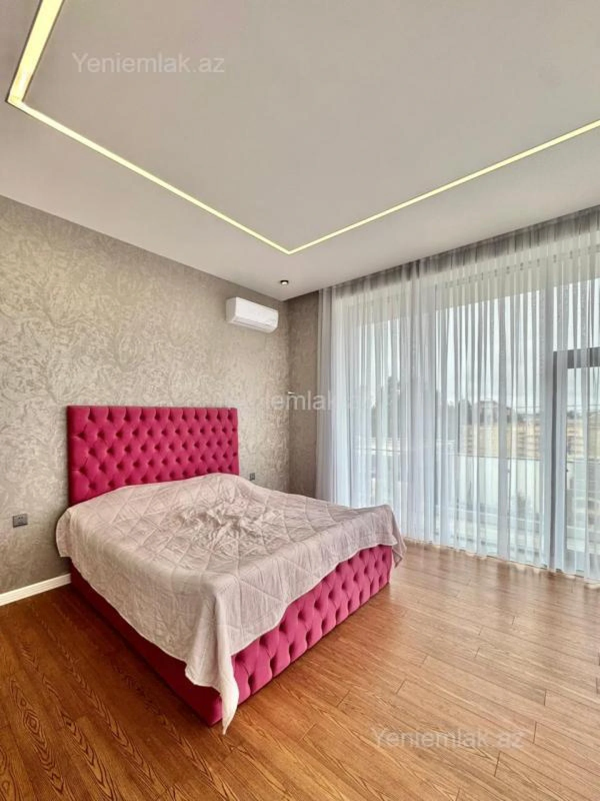 Satılır 4 otaqlı həyət evi 210 m²