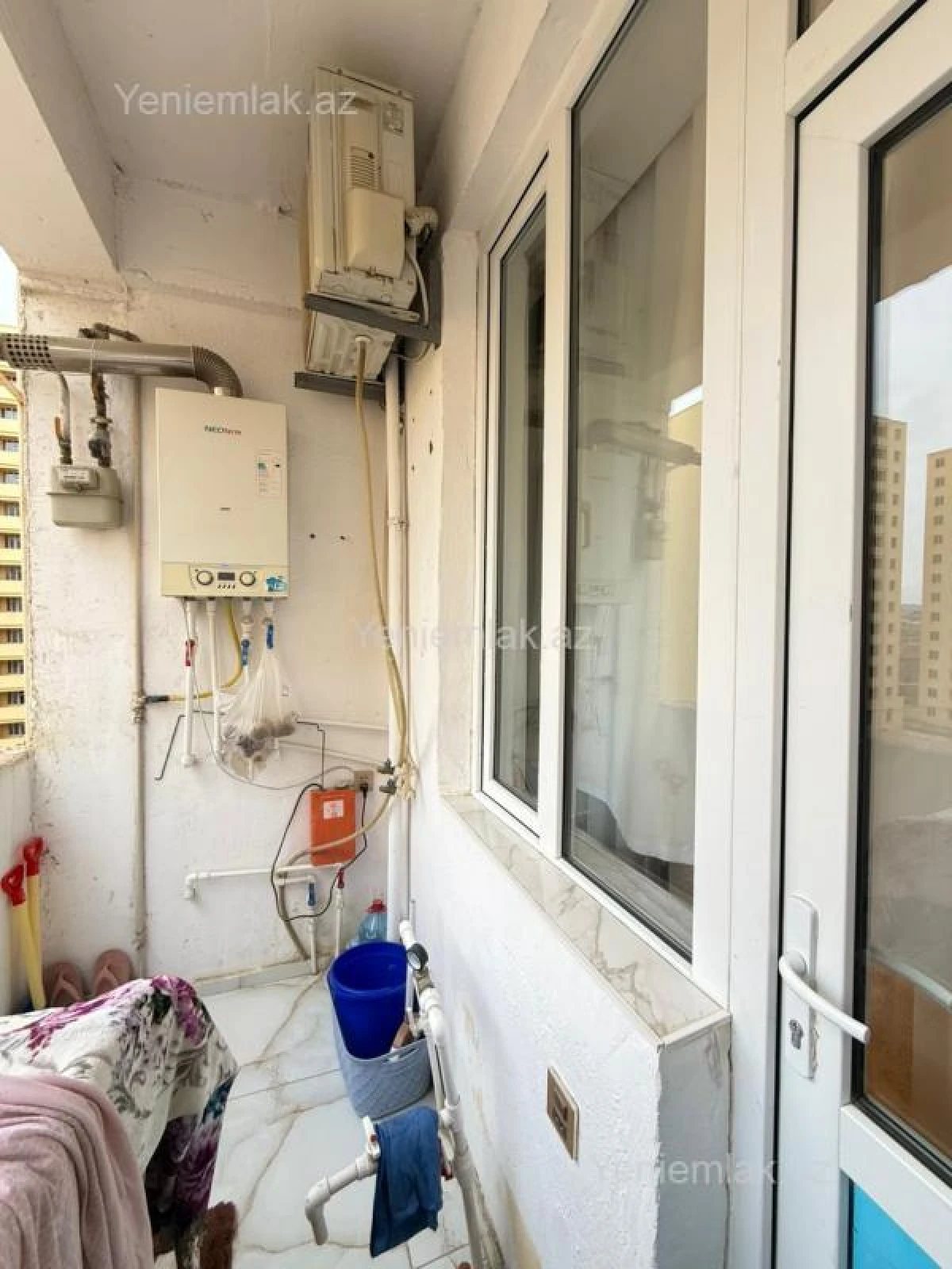 Satılır 3 otaqlı yeni tikili 65 m²