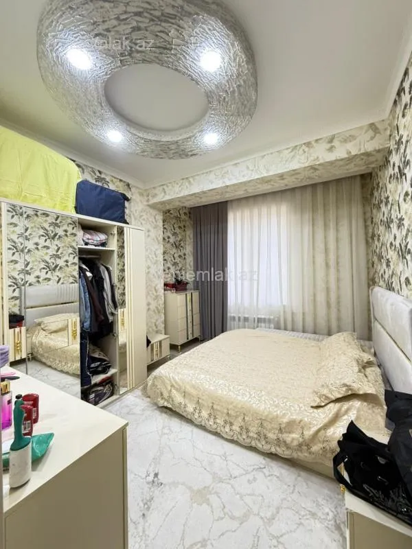 Satılır 3 otaqlı yeni tikili 65 m²