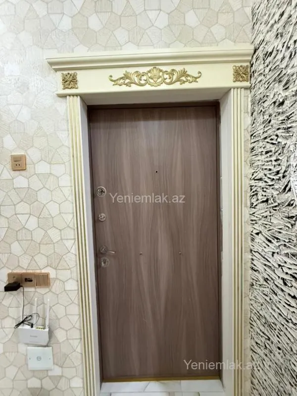 Satılır 3 otaqlı yeni tikili 65 m²