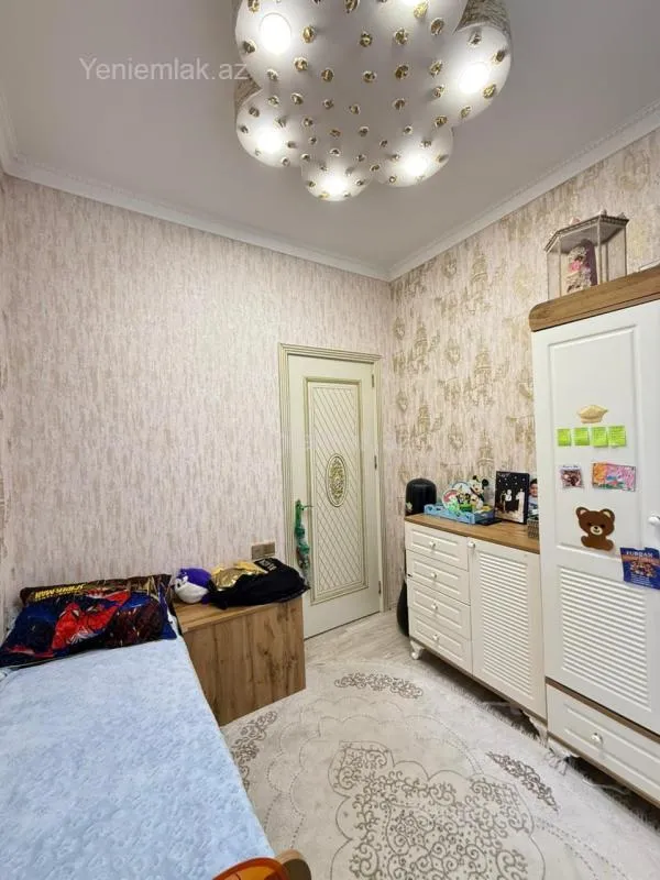 Satılır 3 otaqlı yeni tikili 65 m²