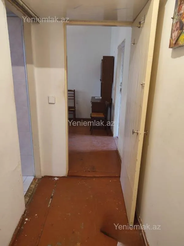 Satılır 2 otaqlı köhnə tikili 45 m²