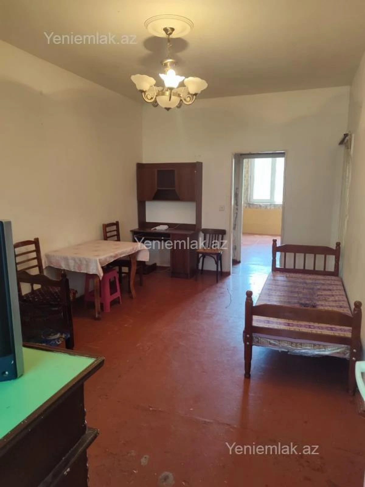 Satılır 2 otaqlı köhnə tikili 45 m²