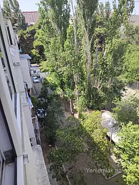 Satılır 2 otaqlı köhnə tikili 45 m²