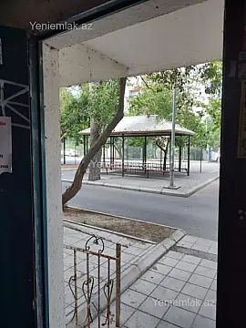 Satılır 2 otaqlı köhnə tikili 45 m²