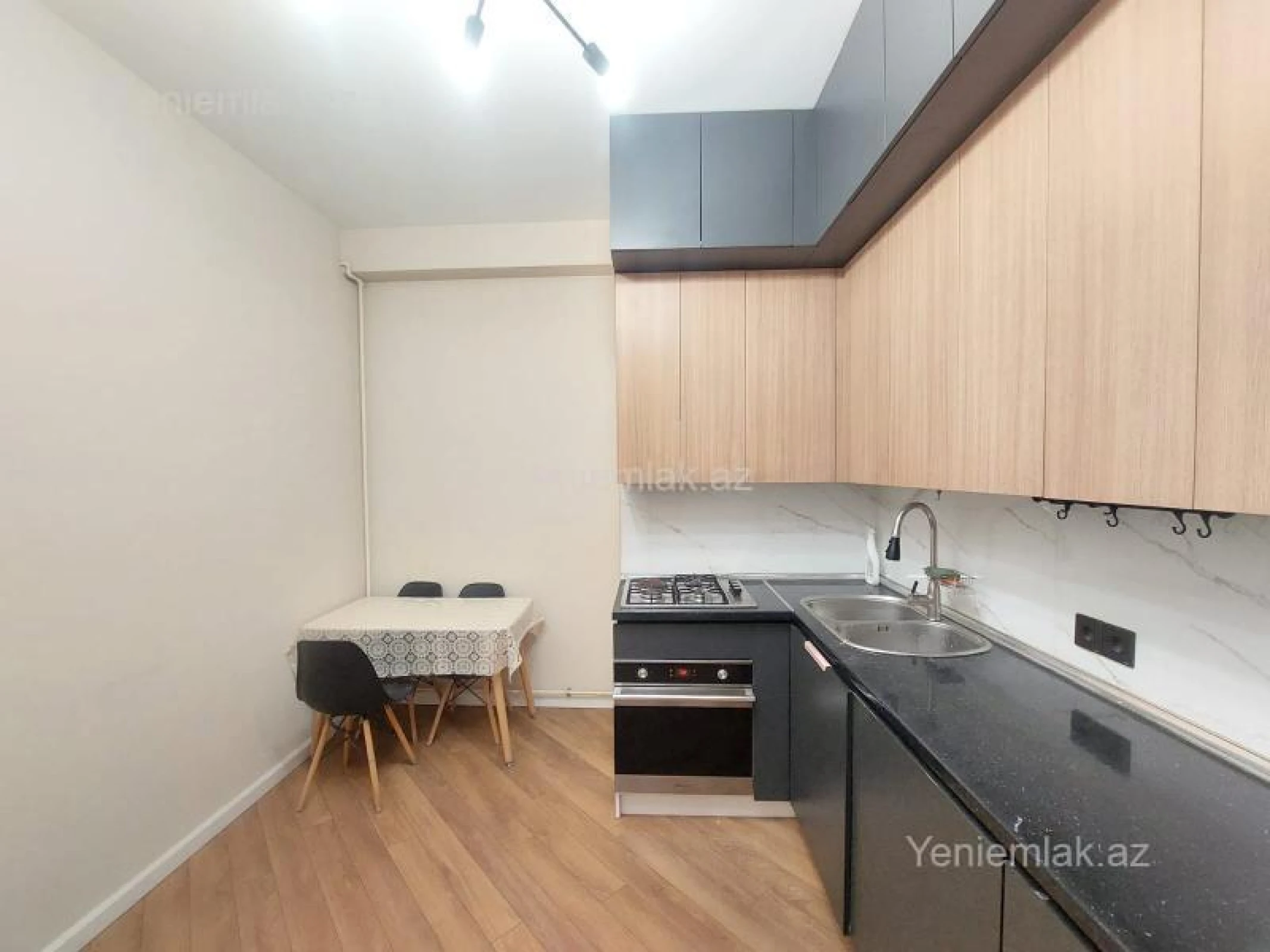 Satılır 2 otaqlı yeni tikili 75 m²