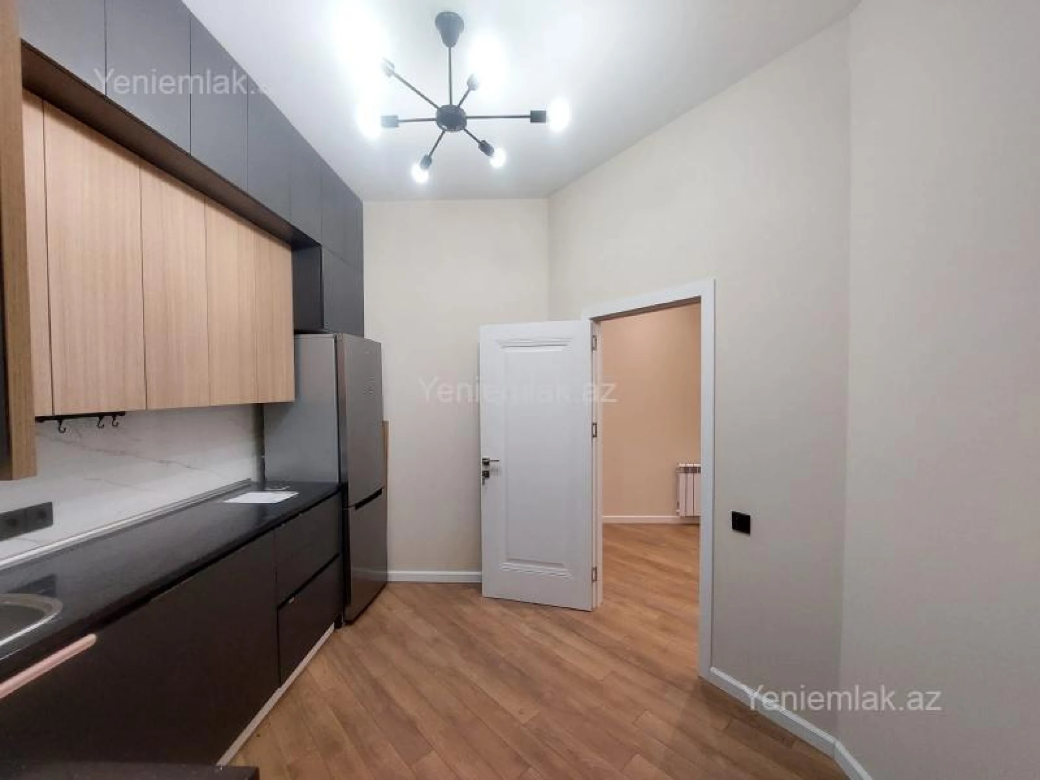 Satılır 2 otaqlı yeni tikili 75 m²