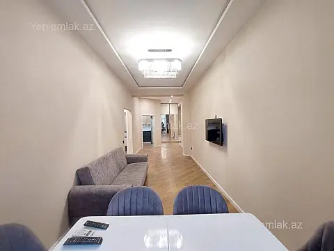 Satılır 2 otaqlı yeni tikili 75 m²