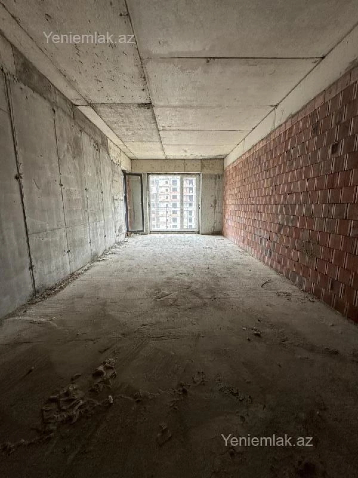 Satılır 2 otaqlı yeni tikili 73 m²