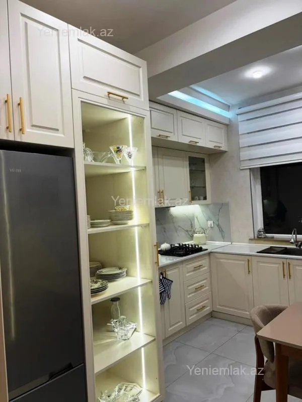 Satılır 2 otaqlı yeni tikili 96 m²