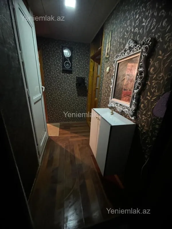 Satılır 3 otaqlı köhnə tikili 67 m²