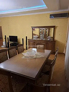 Satılır 4 otaqlı yeni tikili 180 m²