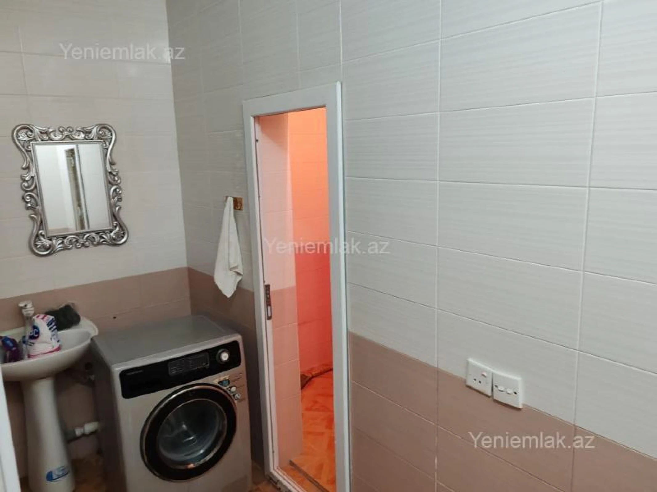 Satılır 4 otaqlı həyət evi 200 m²