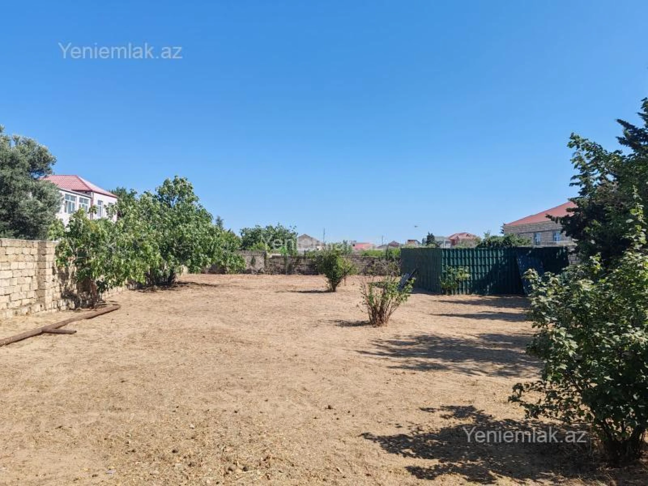 Satılır 4 otaqlı həyət evi 200 m²