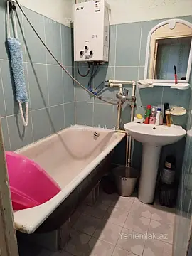 Satılır 2 otaqlı köhnə tikili 48 m²