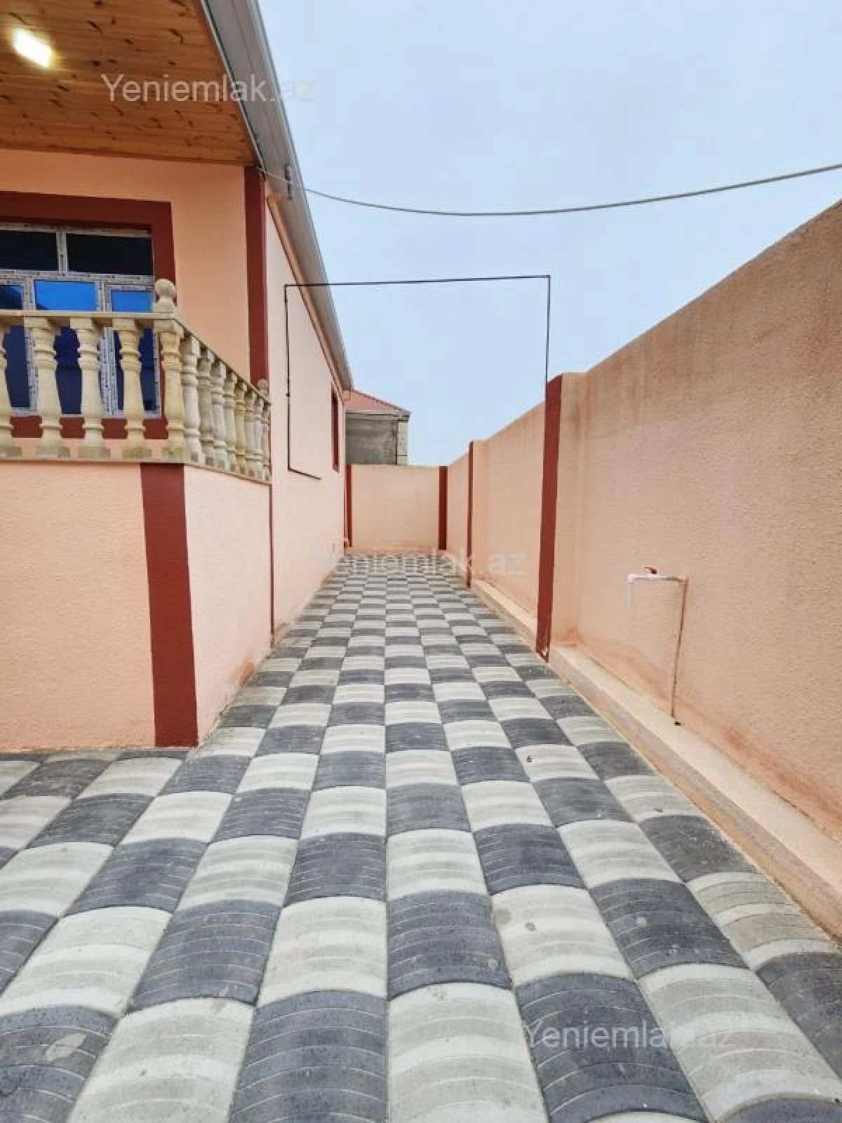 Satılır 4 otaqlı həyət evi 110 m²