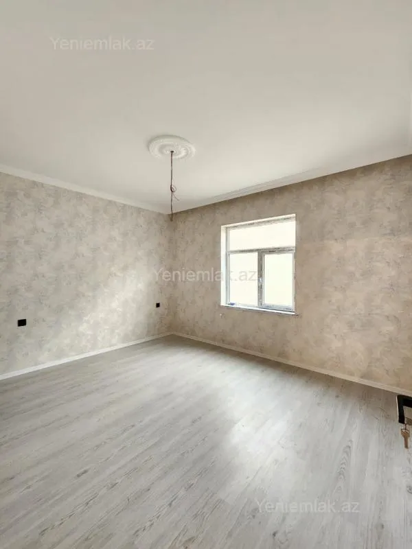 Satılır 4 otaqlı həyət evi 110 m²