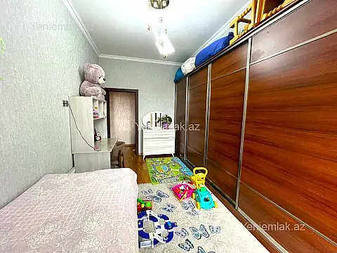 Satılır 3 otaqlı yeni tikili 120 m²