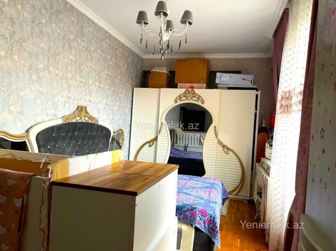 Satılır 3 otaqlı yeni tikili 120 m²