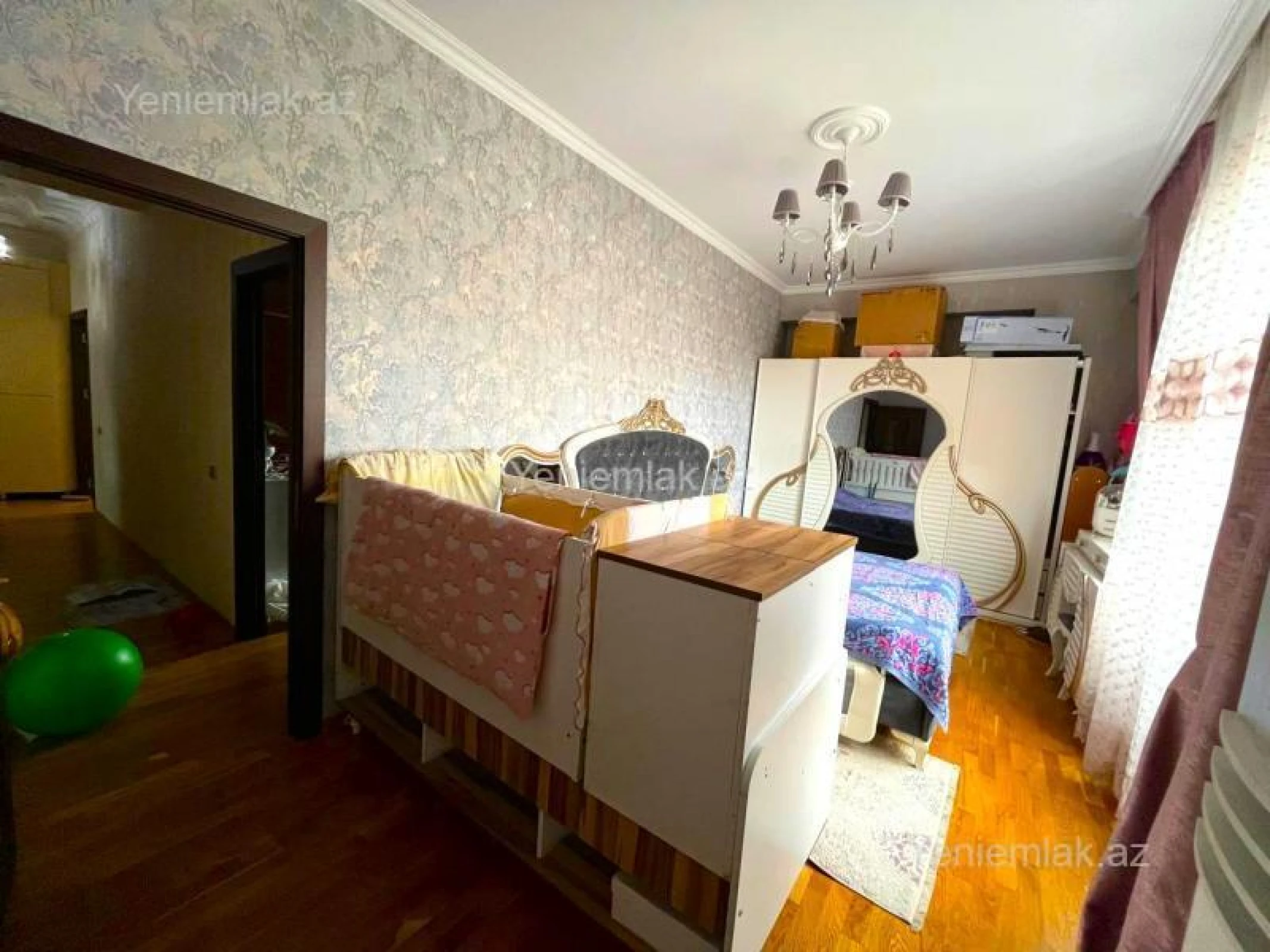 Satılır 3 otaqlı yeni tikili 120 m²